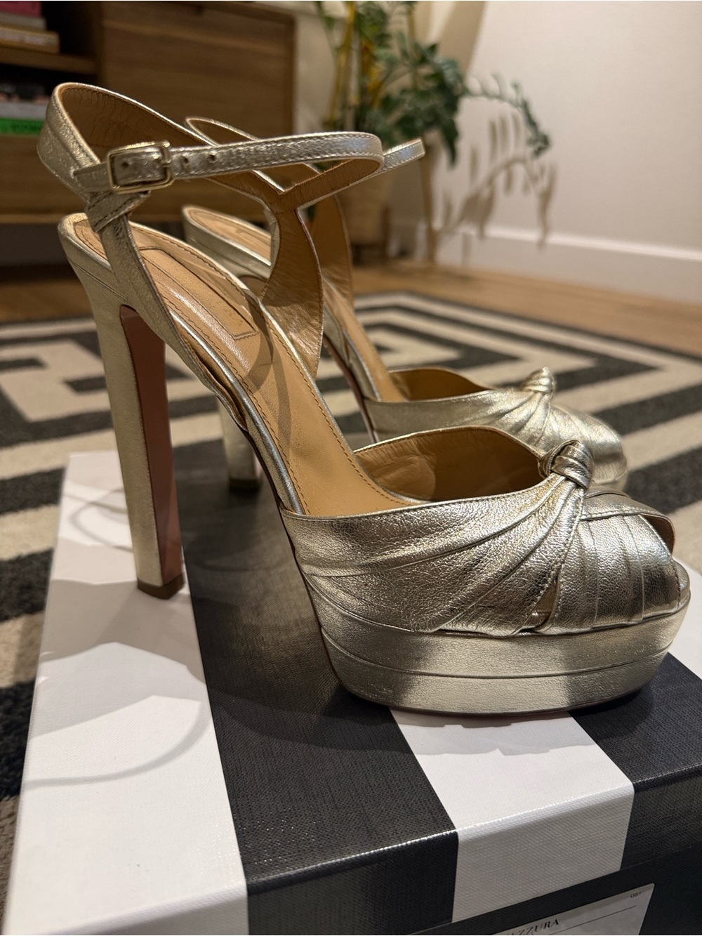 Aquazzura Metallic Gold Knotted Peep-Toe Platform Heels - Picture 2 of 5